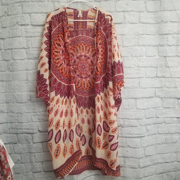 Live 4 Truth Tops - 🔴Mandala Summer Kimono